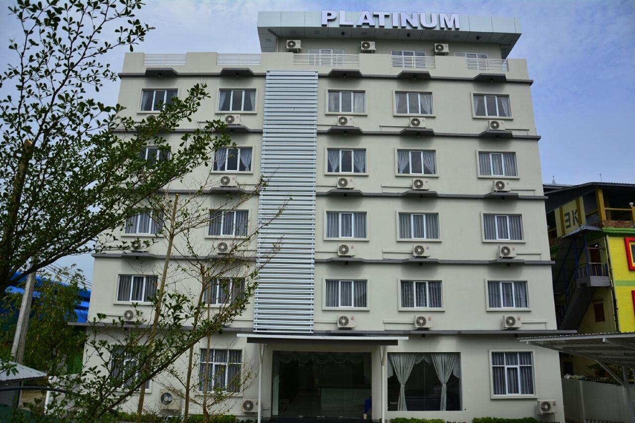 Platinum River View Hotel Yangon Exterior photo